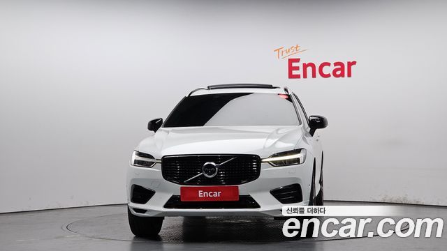 Volvo XC60 (II) T8 R-Design 2021 — фото 3