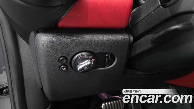 MINI Cooper S JCW 3rd Generation 2019 — фото 13