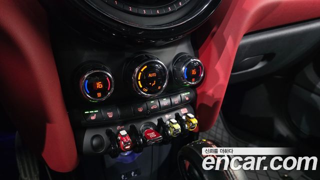 MINI Cooper S JCW 3rd Generation 2019 — фото 18