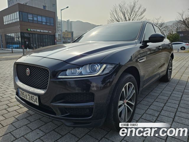 Jaguar F-PACE 20d Prestige 2017 — фото 2