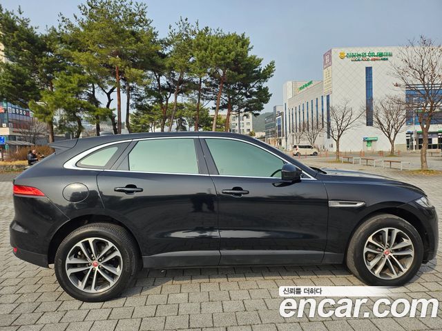 Jaguar F-PACE 20d Prestige 2017 — фото 5