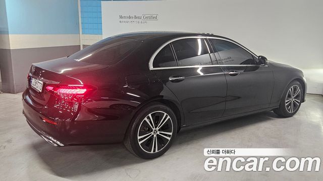 Mercedes-Benz E-Class (W213) E250 Avantgarde 2021 — фото 3
