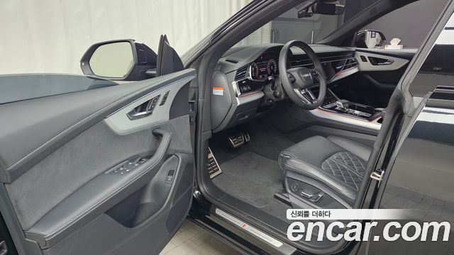 Audi Q8 (4M) 55 TFSI Quattro Premium 2023 — фото 10