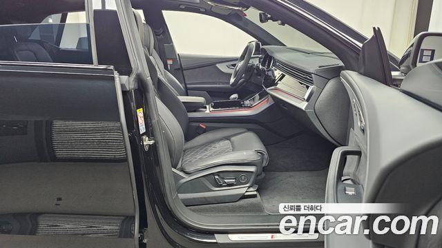 Audi Q8 (4M) 55 TFSI Quattro Premium 2023 — фото 11