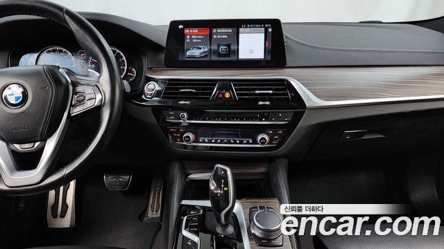 BMW 5 Series (G30) 530i M Sport Package Plus 2017 — фото 18