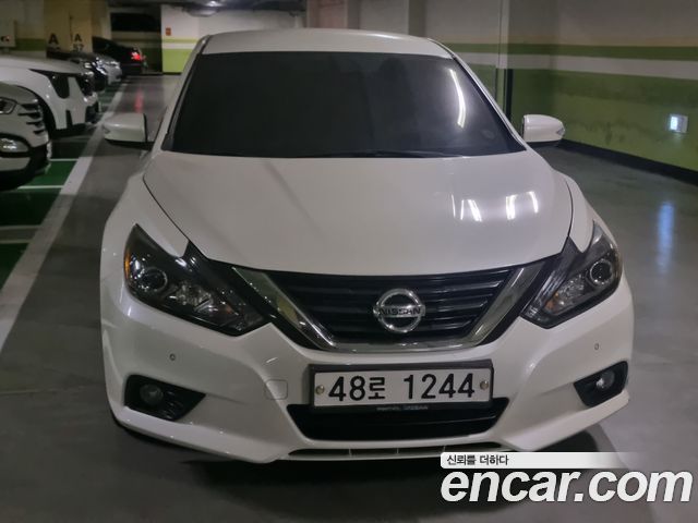 Nissan Altima 2.5 L33
