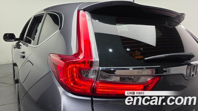 Honda CR-V (V) 1.5 EX-L 2WD 2019 — фото 18