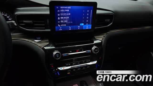 Ford Explorer (VI) 2.3 LimIted 4WD 2022 — фото 16
