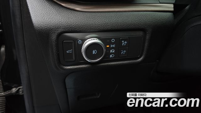 Ford Explorer (VI) 2.3 LimIted 4WD 2022 — фото 17