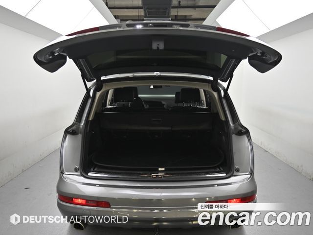 Audi Q7 35 TDI Quattro Dynamic 4L 2015 — фото 23
