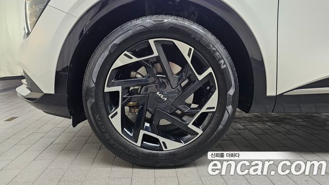 Kia Sportage (V) Gasoline 1.6 Turbo 2WD Signature 2022 — фото 5