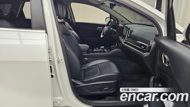 Kia Sportage (V) Gasoline 1.6 Turbo 2WD Signature 2022 — фото 11