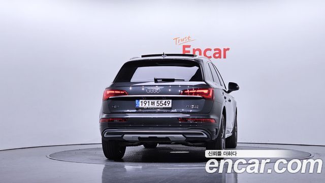 Audi Q5 (FY) 45 TFSI Quattro 2021 — фото 4