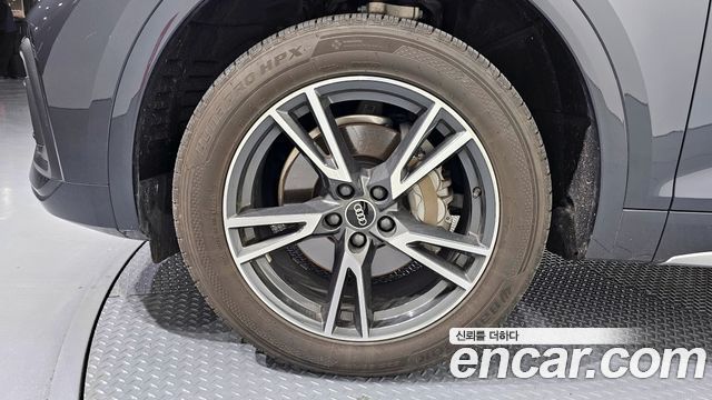 Audi Q5 (FY) 45 TFSI Quattro 2021 — фото 5