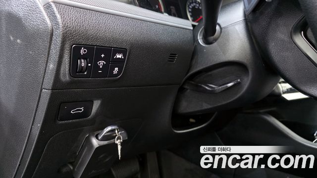 Kia K5 (III) 2.0 Trendy 2021 — фото 15