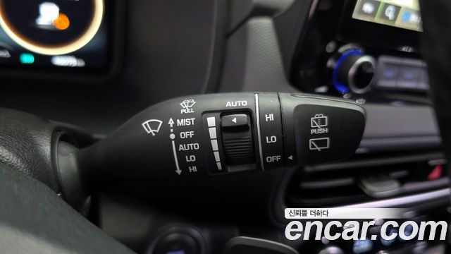 Hyundai Kona Gasoline 1.6 Turbo 2WD Inspiration 2023 — фото 17