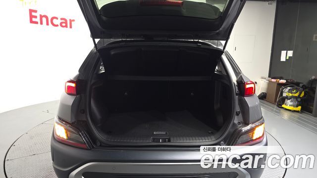 Hyundai Kona Gasoline 1.6 Turbo 2WD Inspiration 2023 — фото 20