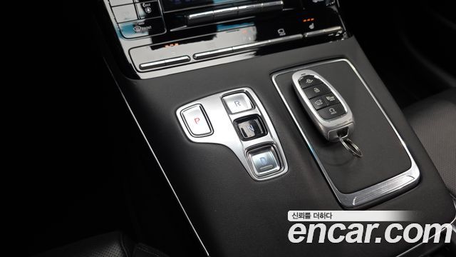 Hyundai Grandeur (IG) 2.5 Premium 2022 — фото 9