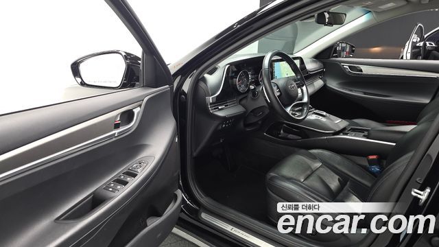 Hyundai Grandeur (IG) 2.5 Premium 2022 — фото 15
