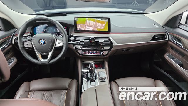BMW 6 Series GT (G32) 620d Luxury 2023 — фото 7