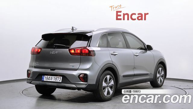 Kia Niro 1.6 HEV Trendy 2022 — фото 2
