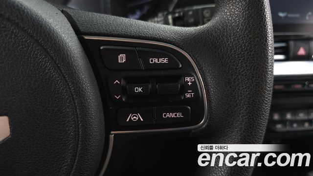 Kia Niro 1.6 HEV Trendy 2022 — фото 18