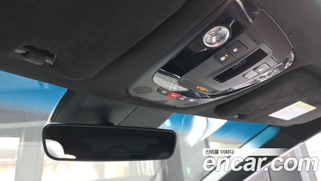Kia EV6 Long Range 4WD GT Line 2023 — фото 17