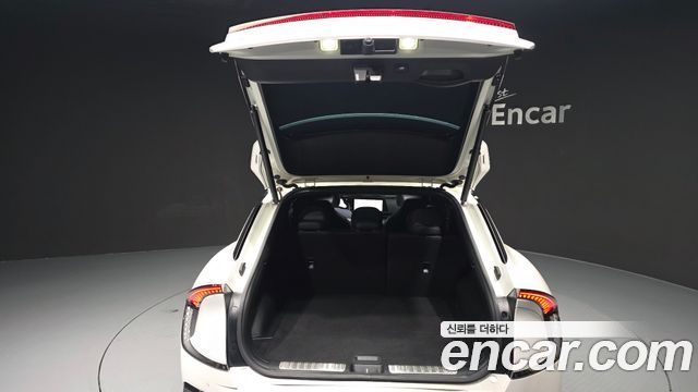 Kia EV6 Long Range 4WD GT Line 2023 — фото 20