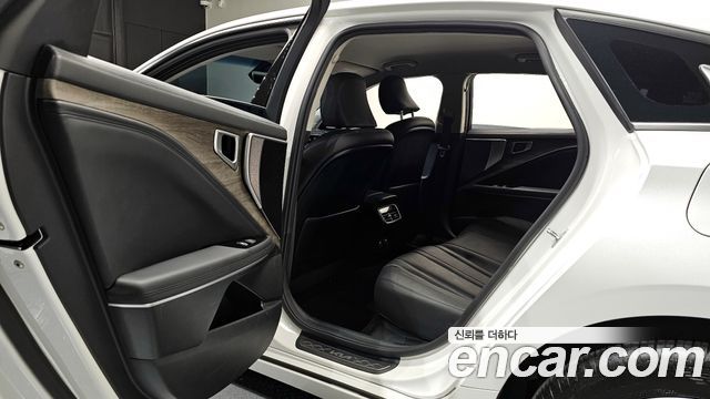 Kia K8 2.5 Gasoline 2WD Noblesse Light 2022 — фото 12