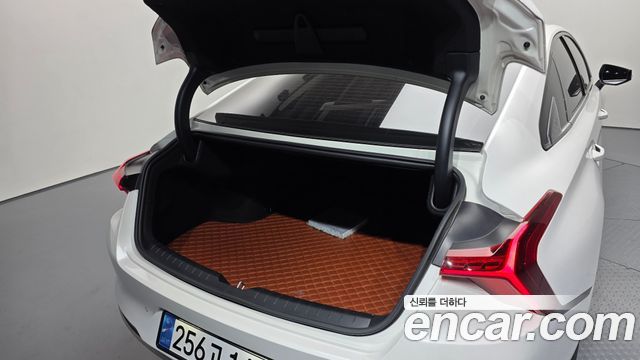 Kia K8 2.5 Gasoline 2WD Noblesse Light 2022 — фото 20