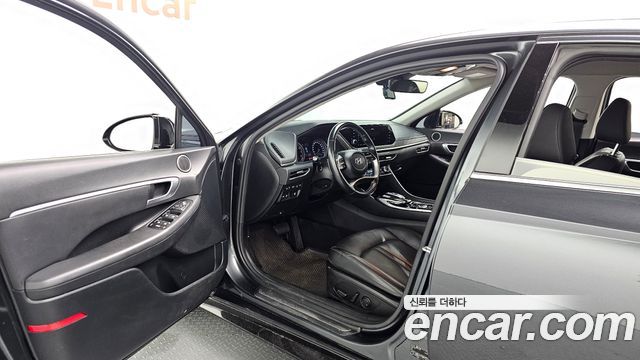 Hyundai Sonata (DN8) 1.6 Turbo Premium 2021 — фото 10