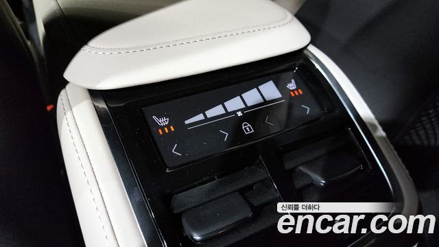 Volvo XC90 (II) T8 Ultra Dark Hybrid 2026 — фото 19