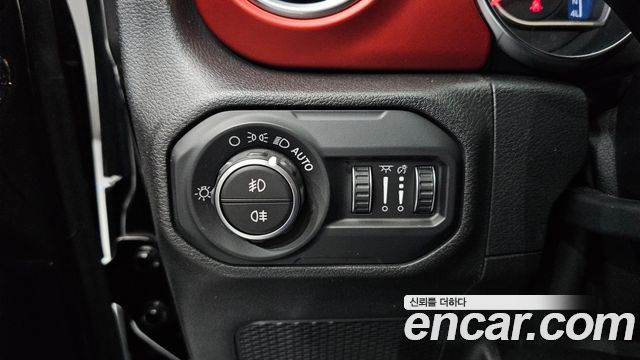 Jeep Wrangler (JL) 2.0 Rubicon 2Door 2019 — фото 18