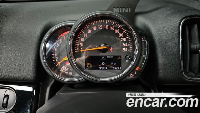 MINI Cooper Countryman Standard 2nd 2020 — фото 8