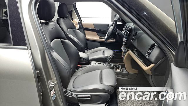 MINI Cooper Countryman Standard 2nd 2020 — фото 10