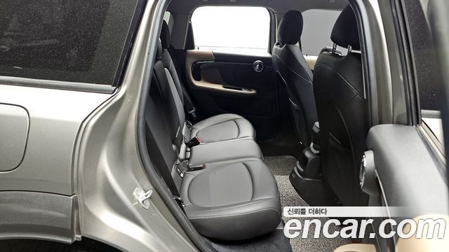 MINI Cooper Countryman Standard 2nd 2020 — фото 11