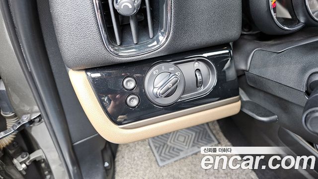 MINI Cooper Countryman Standard 2nd 2020 — фото 17