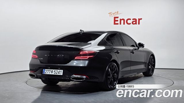Genesis G70 Gasoline 2.0T 2WD 2023 — фото 2