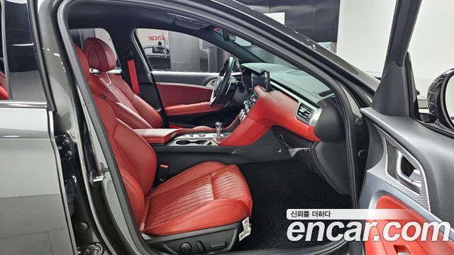 Genesis G70 Gasoline 2.0T 2WD 2023 — фото 10