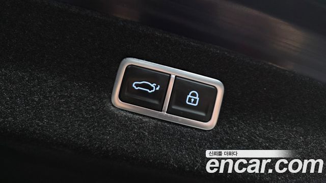 Genesis G90 (RS4) Gasoline 3.5 Turbo e-S/C AWD LWB 2023 — фото 18
