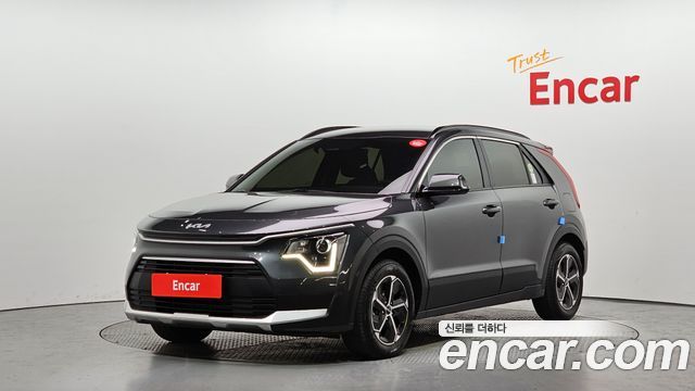 Kia Niro Trendy 2022 — фото 1