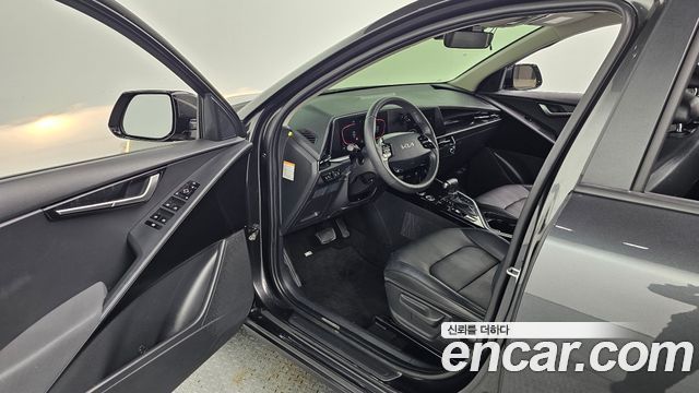 Kia Niro Trendy 2022 — фото 11
