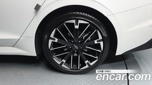 Kia K5 (III) 1.6 Turbo Noblesse 2024 — фото 5
