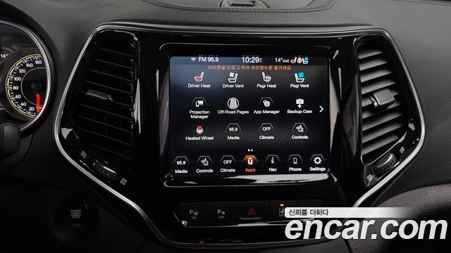 Jeep Cherokee (KL) 2.4 Limited AWD 2021 — фото 17