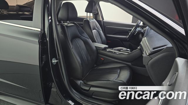 Hyundai Sonata (DN8) 2.0 Premium 2021 — фото 12