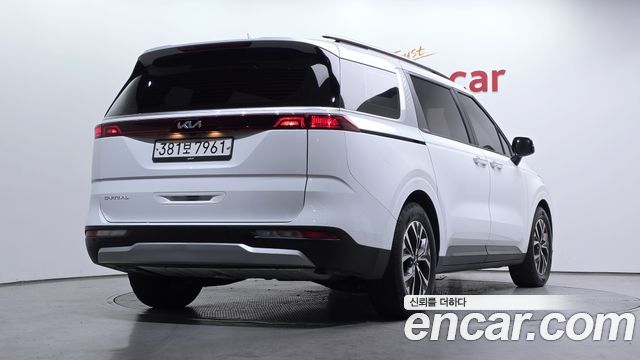 Kia Carnival (IV) Gasoline 9-Seater Prestige 2023 — фото 2
