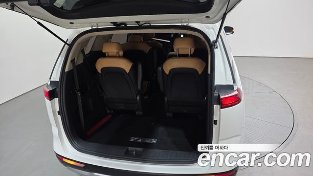 Kia Carnival (IV) Gasoline 9-Seater Prestige 2023 — фото 24