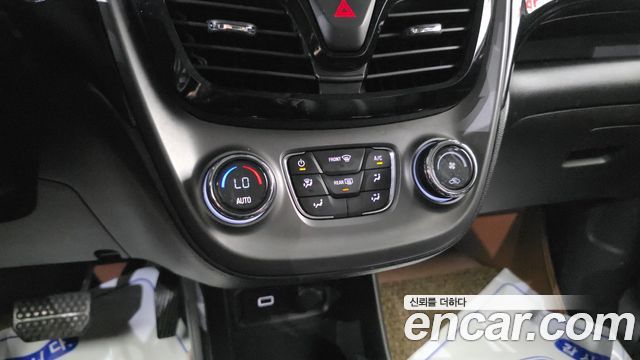 Chevrolet Spark My Fit Edition Premier 2019 — фото 17