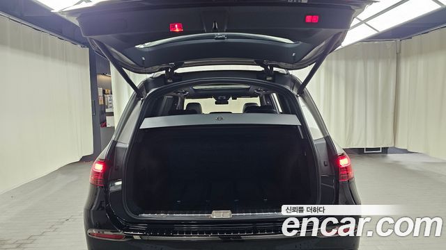 Mercedes-Benz GLS-Class (X167) Maybach GLS600 4MATIC Manufakur 2024 — фото 24