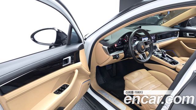 Porsche Panamera (971) 3.0 AWD 2018 — фото 11